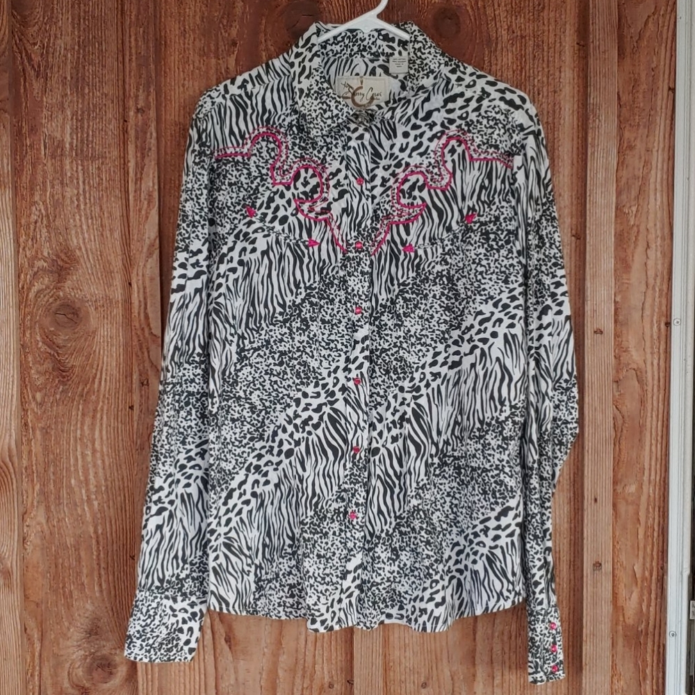 Animal print rodeo shirt.